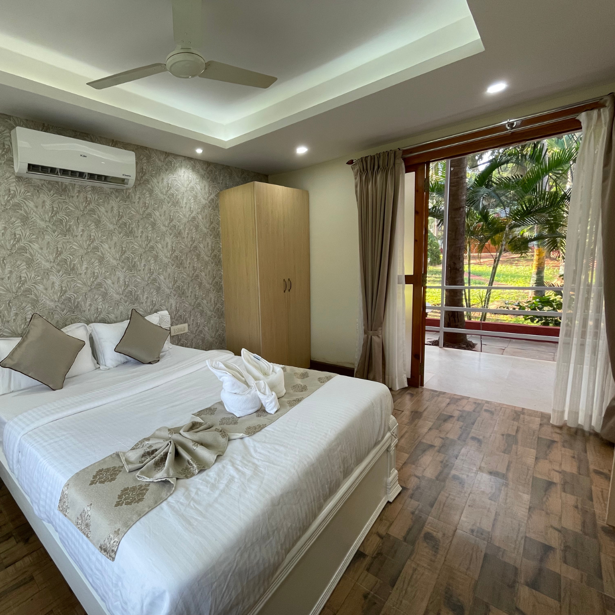 Premium cottages at La Blanca Resort