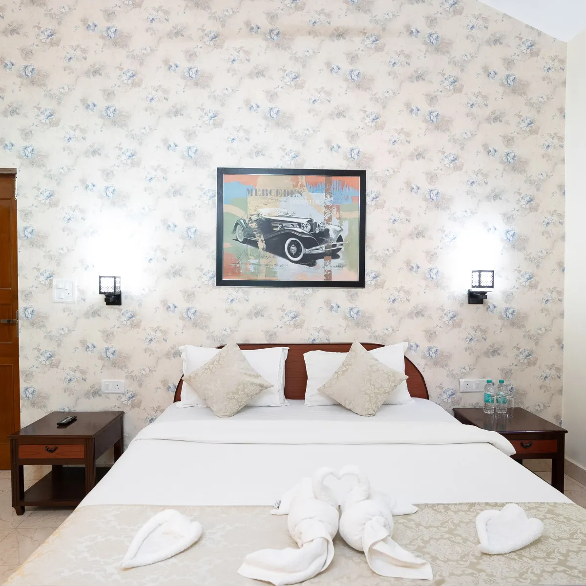 Ground Floor Bedroom View 4 - The Heritage Villa, Goa