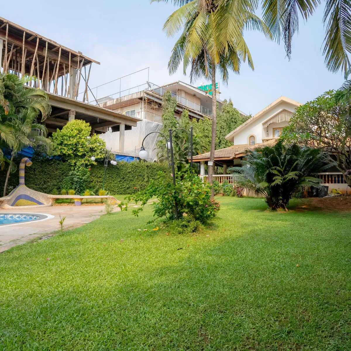 Lawn Area - The Heritage Villa, Goa