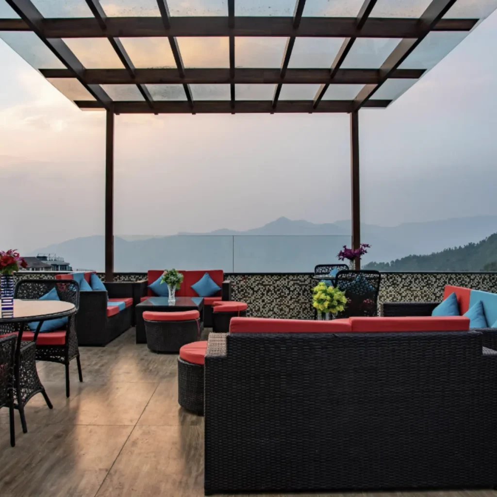 Outside Dining Area 2 - Hotel Drive Inn Mussoorie