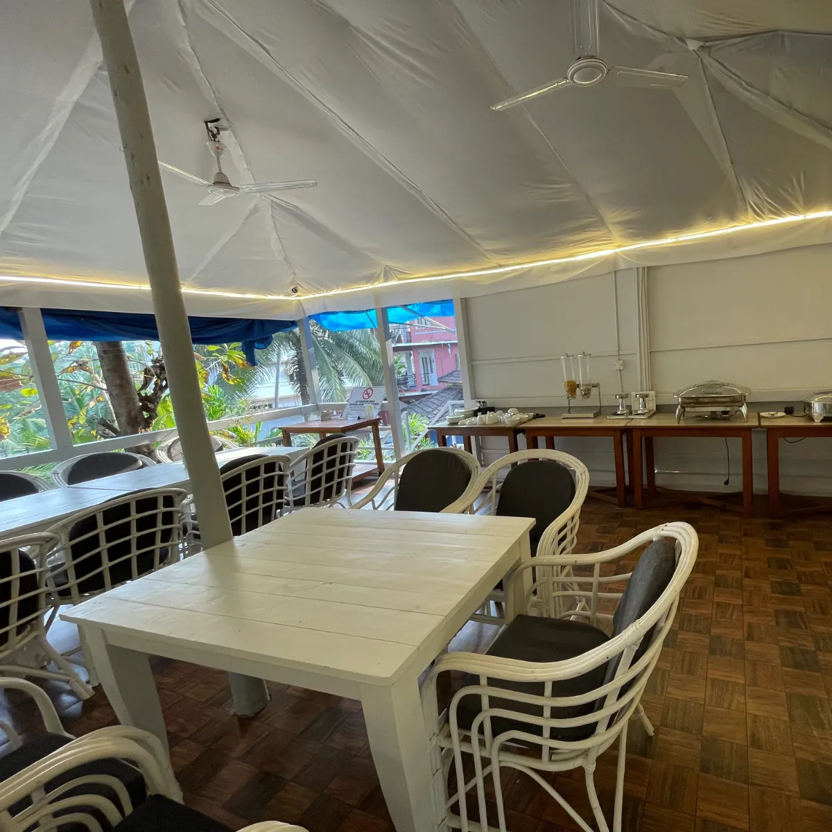 Restaurant Area 2 - La Blanca Cottage
