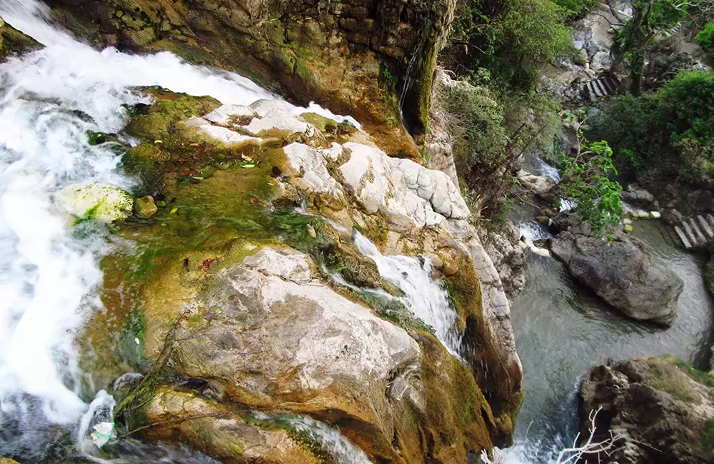 bhatta-falls-2-picnic-spot-in-mussoorie
