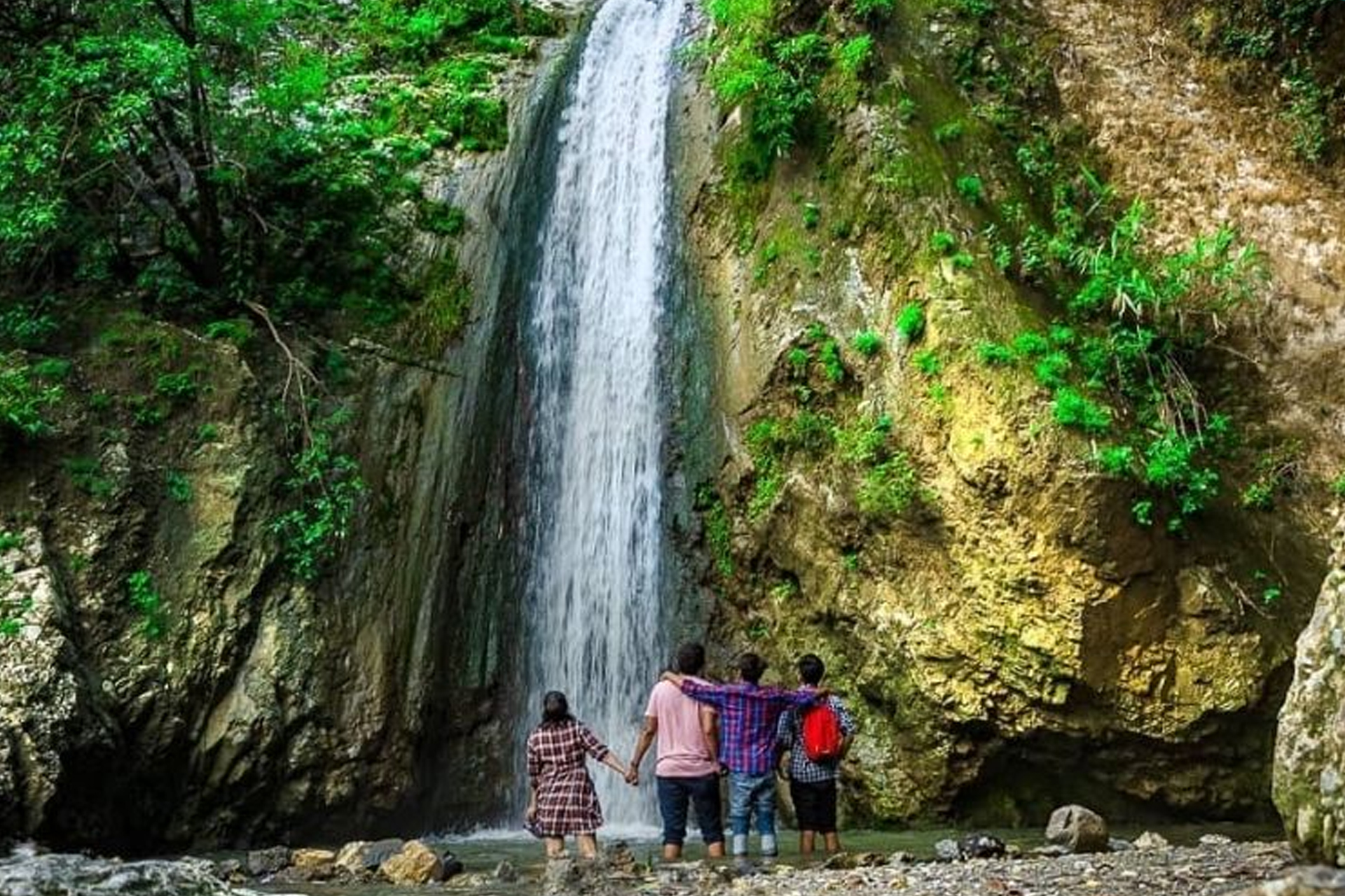 jharipani-falls-mussoorie