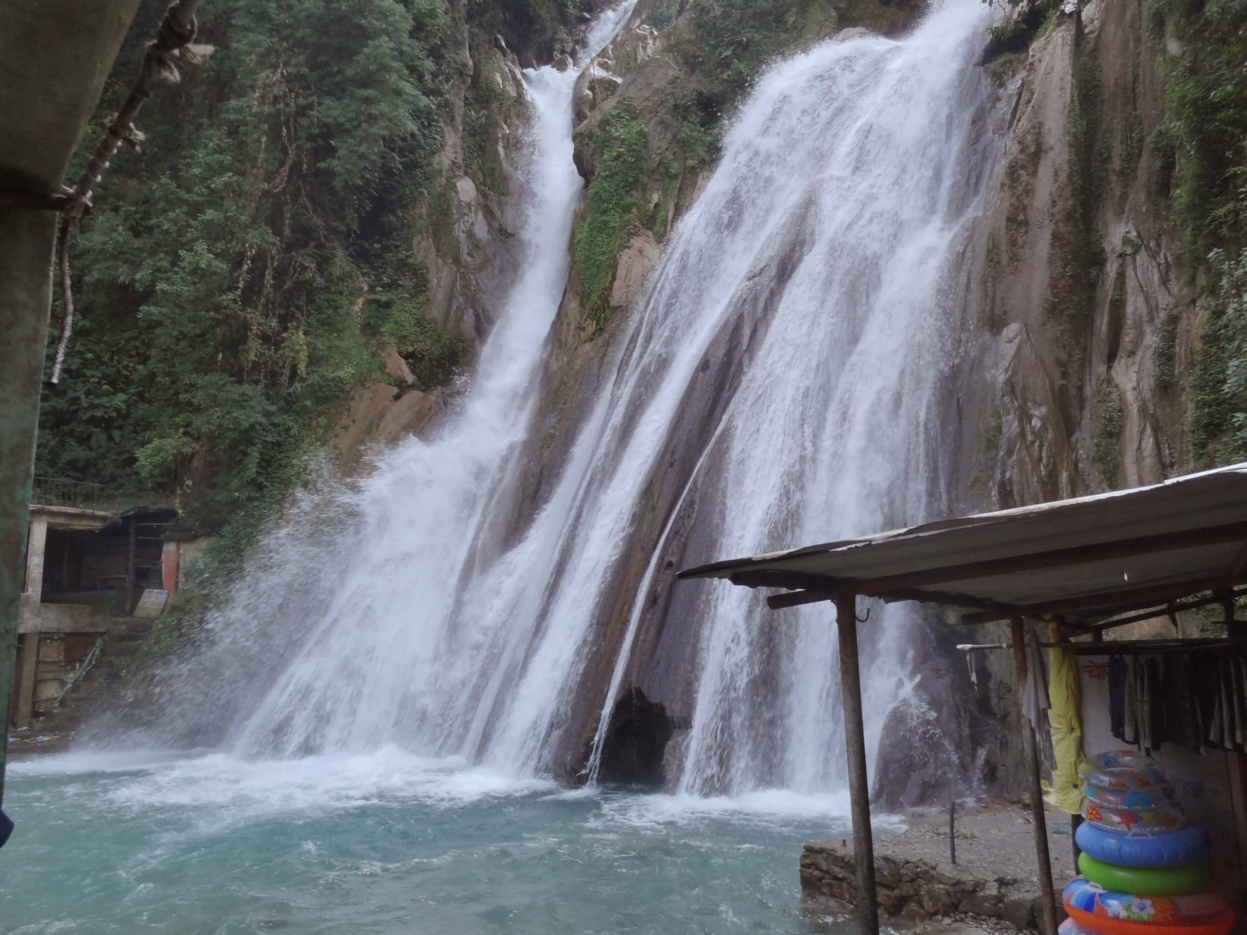 kempty-falls-mussoorie